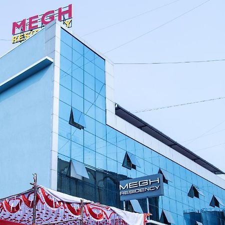 Megh Residency Navi Mumbai Hotel Екстериор снимка
