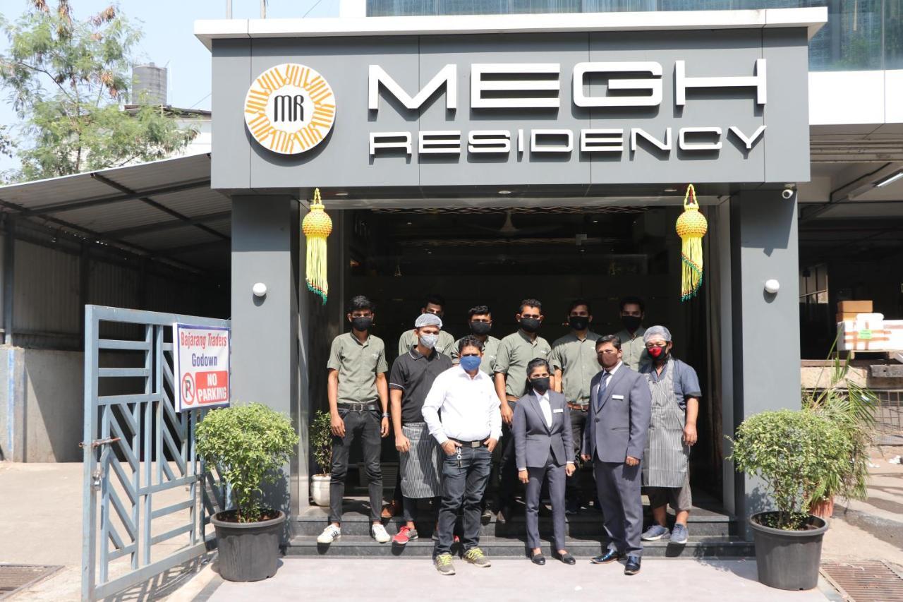 Megh Residency Navi Mumbai Hotel Екстериор снимка