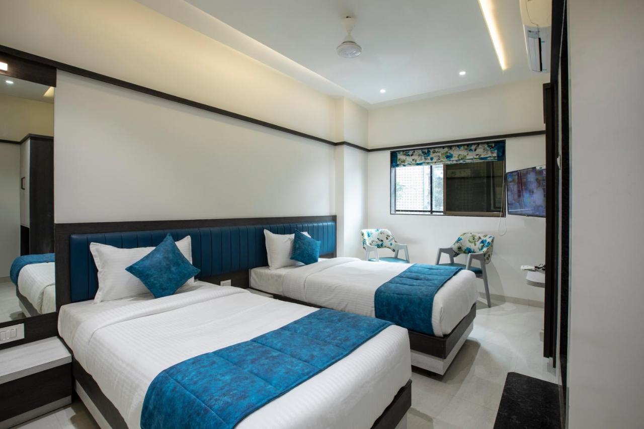 Megh Residency Navi Mumbai Hotel Екстериор снимка
